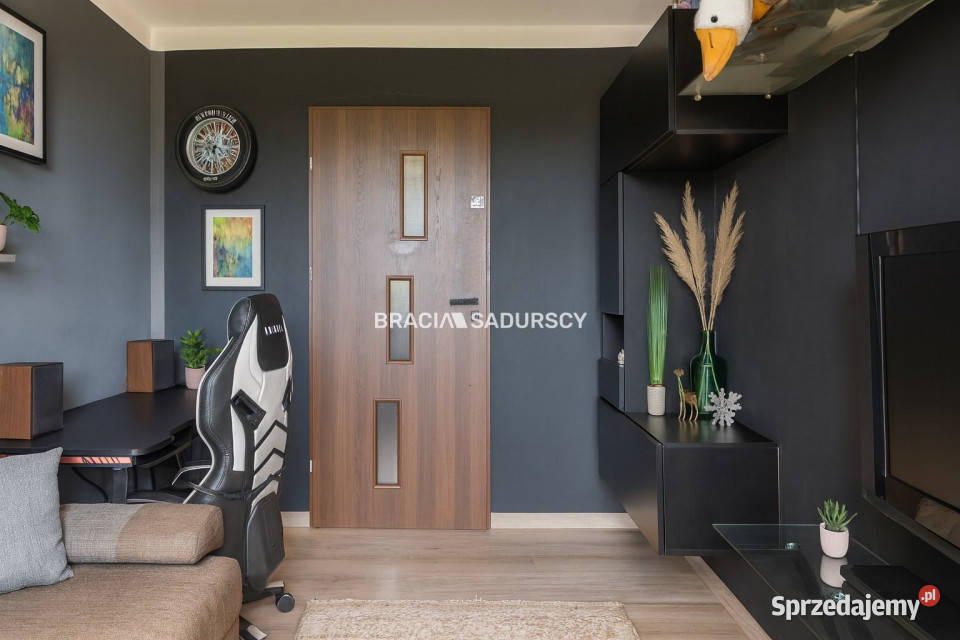 Sprzedaż mieszkania 6263m2 4 pokoje Kraków os małopolskie