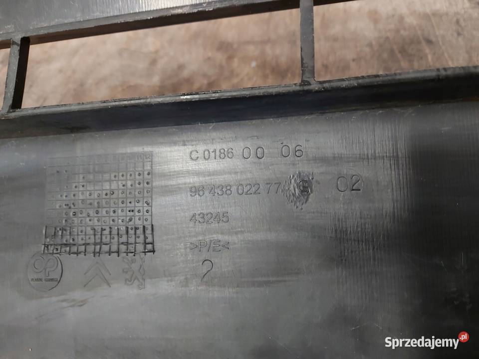 PEUGEOT PARTNER I LIFT 06r Zderzak przód przedni Kielce