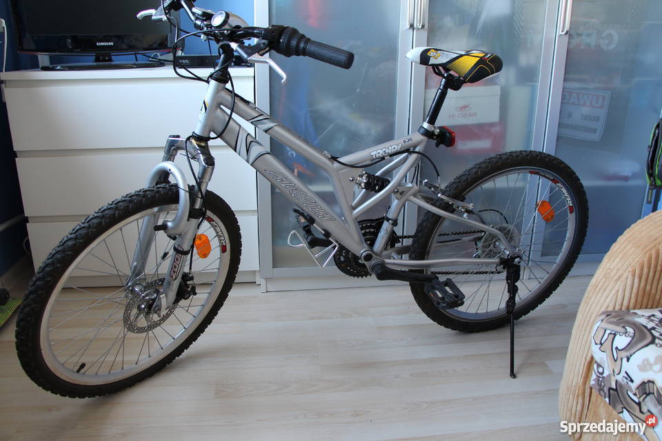 Rower MAXIM TRENDY 636