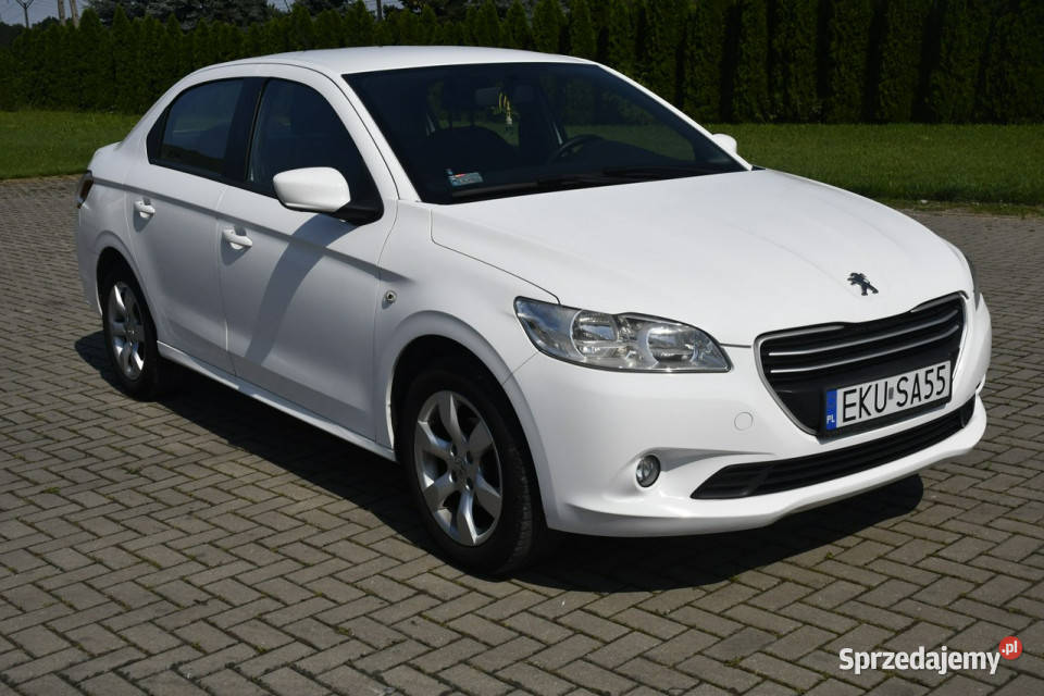 Peugeot 301 12benz Polska światła przeciwmgielne łódzkie Kutno sprzedam