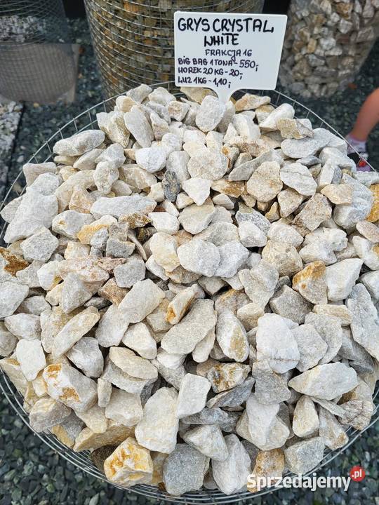 Grys Crystal White Kamienie ogrodowe dekoracyjne Puszcza Mariańska
