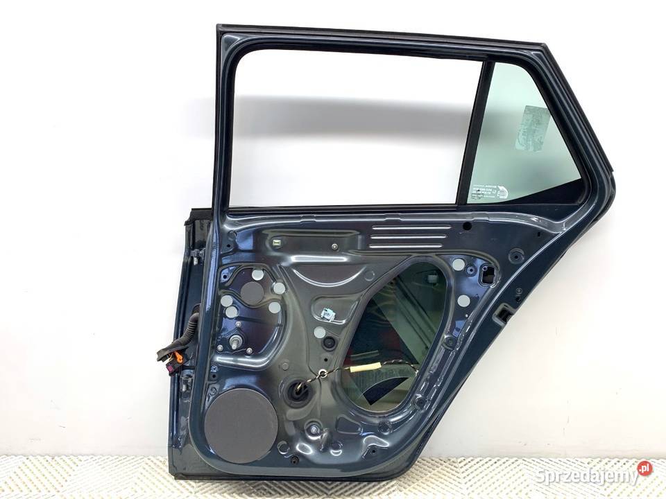 DRZWI PRAWY TYŁ SKODA FABIA III Hatchback