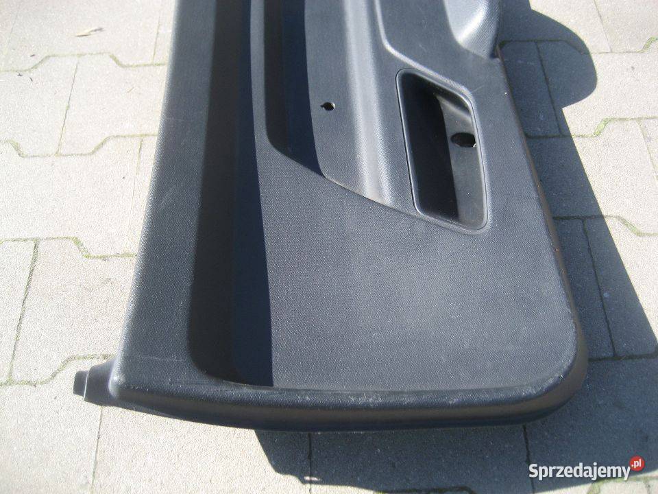 bmw i3 I3 plastyk osłona na klapę bagażnika osobowe Rakoniewice sprzedam