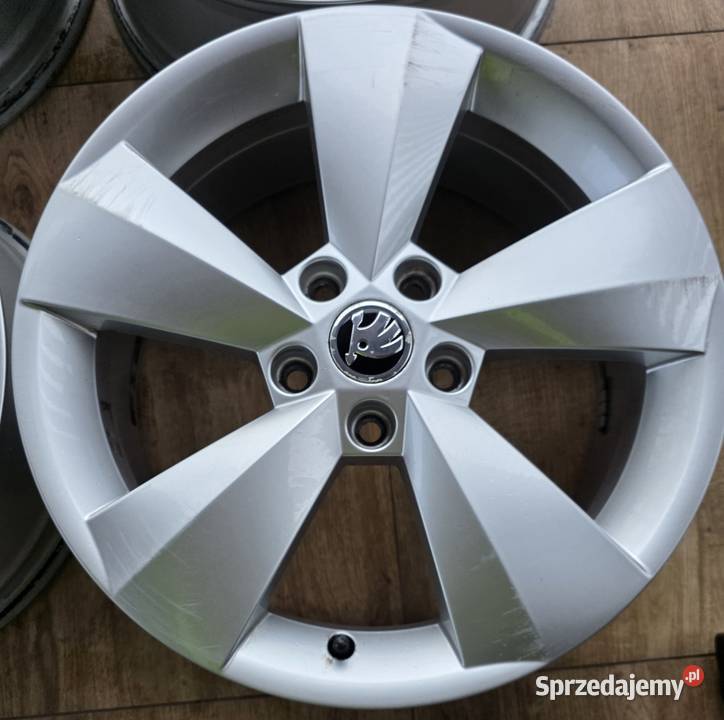 Alufelgi Skoda 17 5x112 Brudzew