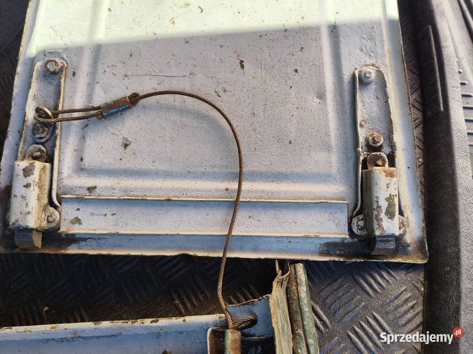 Klapa bagażnika koszą wózka bocznego M72 Leszno