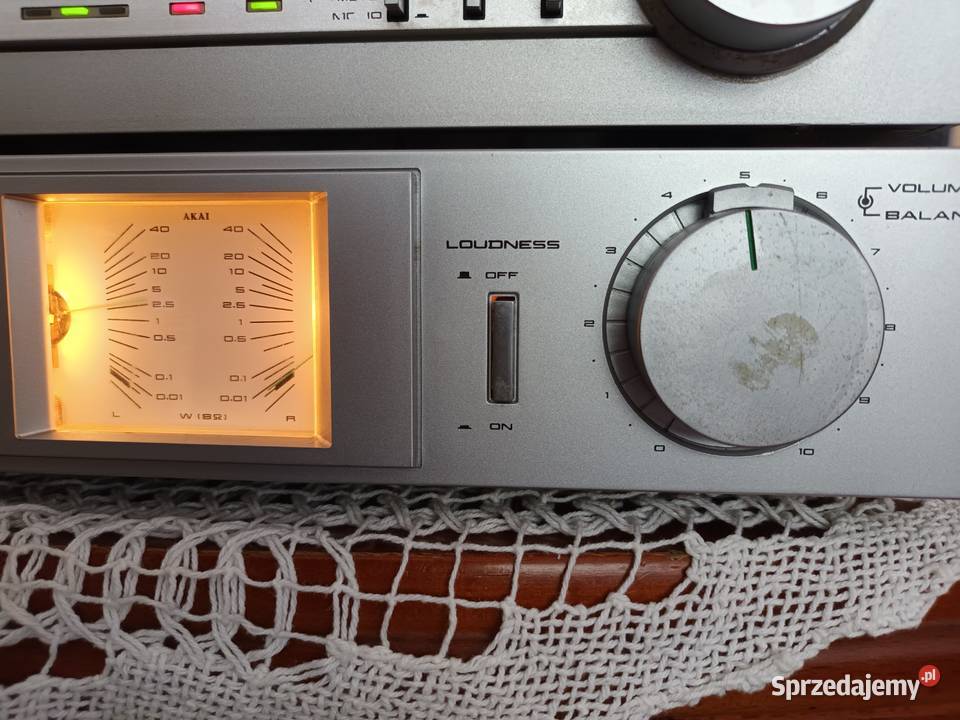 Zestaw Wzmacniacz Akai AM U01 Tuner AT K02
