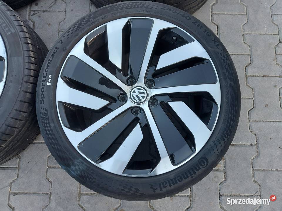 VW Arteon 3G8 2018r KOŁA FELGI OPONY 24540 R19 dolnośląskie sprzedam