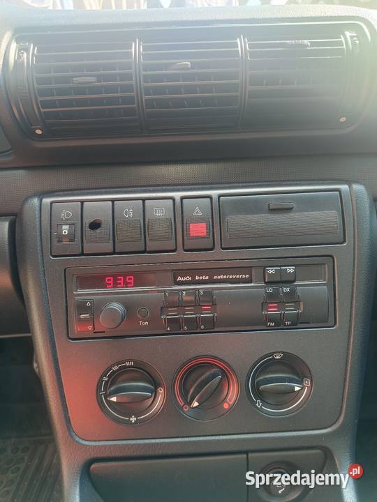 AUDi A4 B5 16 Benzyna Sprawny Technicznie Bierawa