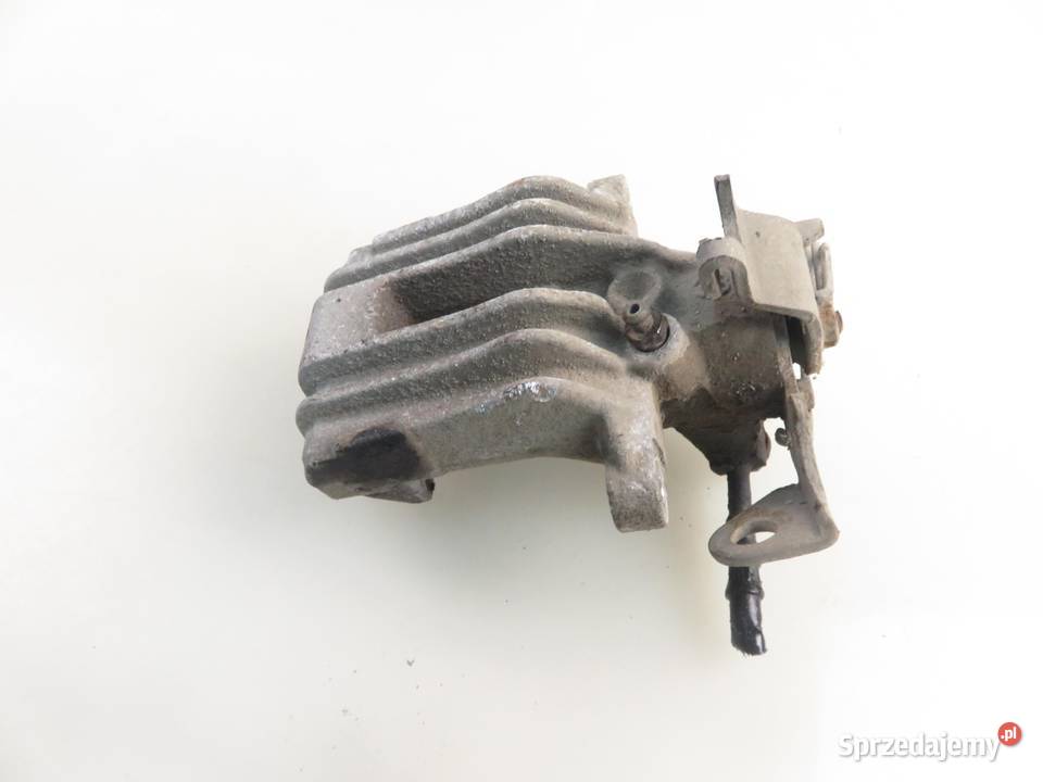 ZACISK PRAWY TYŁ VW PASSAT B5 19 TDI sprzedam