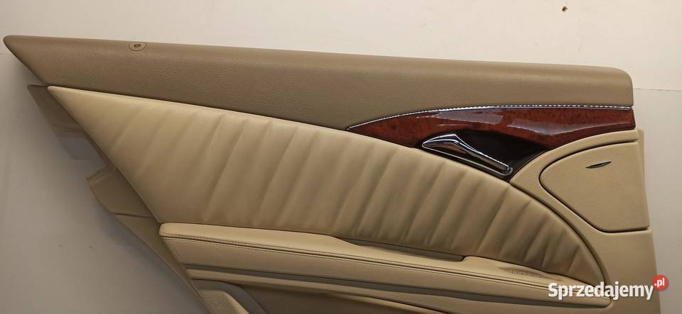 MERCEDES W211 BOCZEK DRZWI LEWY TYŁ W2117306963 osobowe Części samochodowe dolnośląskie sprzedam