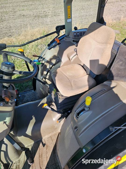 JOHN DEERE 5075GN 2017r Wilkowo
