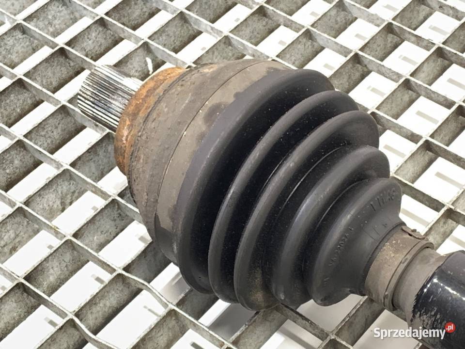 PÓŁOŚ PRAWY PRZÓD VW PASSAT B8 3Q0407272AT 20 osobowe sprzedam