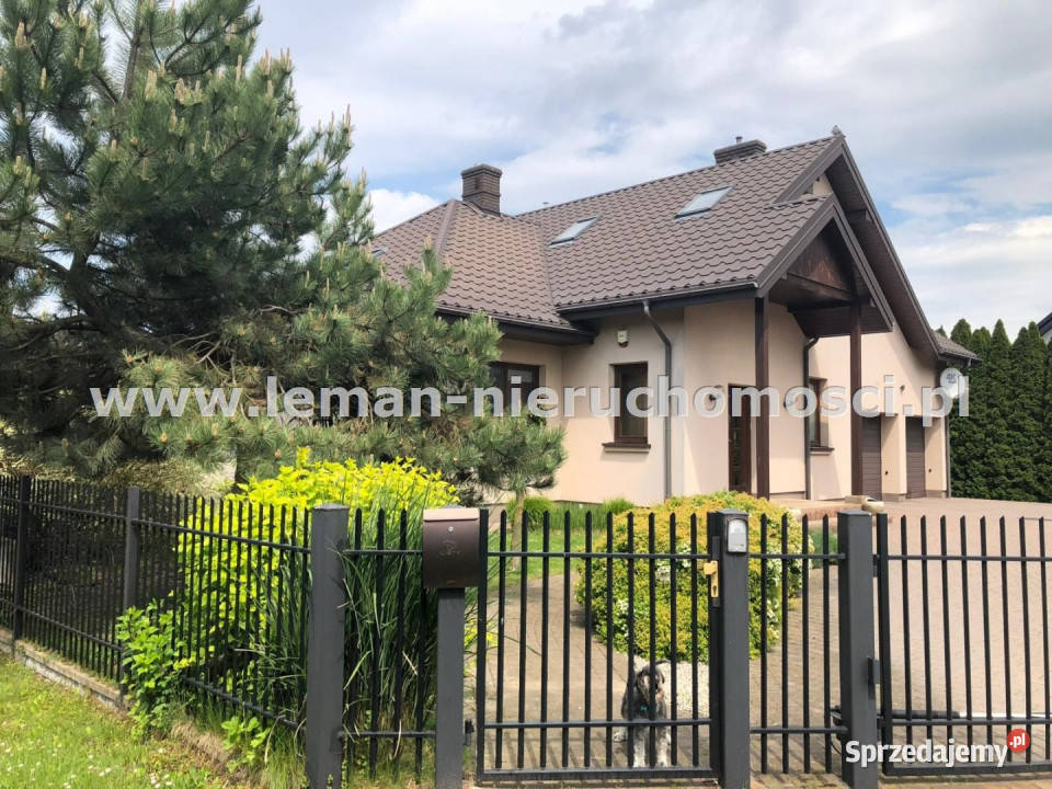 Dom wolnostojący na sprzedaż 371m2 Karolówka pustak sprzedam