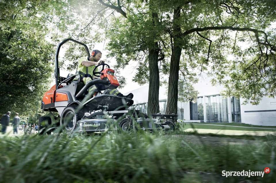 Profesjonalna kosiarka Husqvarna Kubota P525