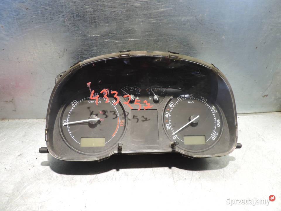 SKODA OCTAVIA 1 I 19 TDI LICZNIK ZEGARY Nowy Sącz