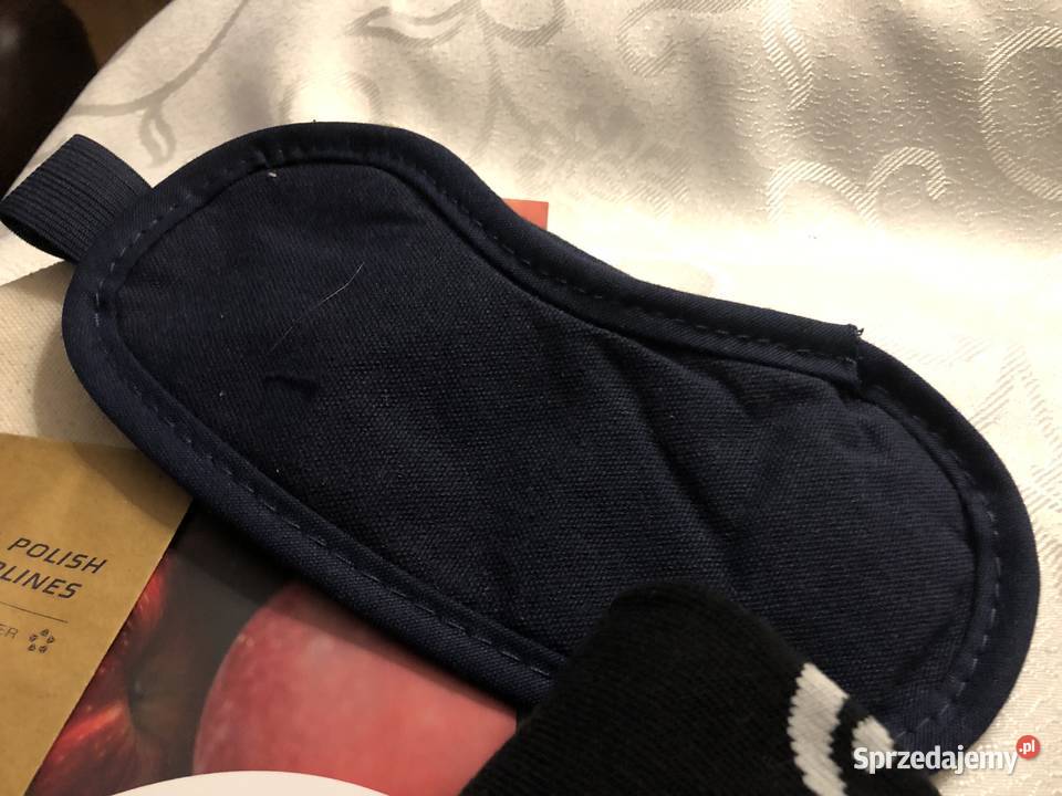 saszetka podróżna kosmetyki wygodna logo LOT Uniseks Zegrze