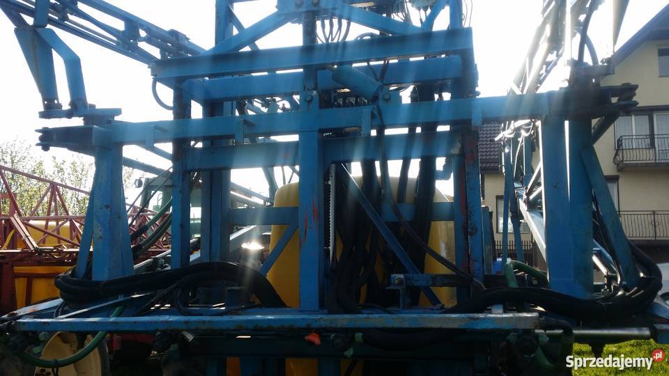 opryskiwacz Caruelle 24m 3000l Dzierzgoń