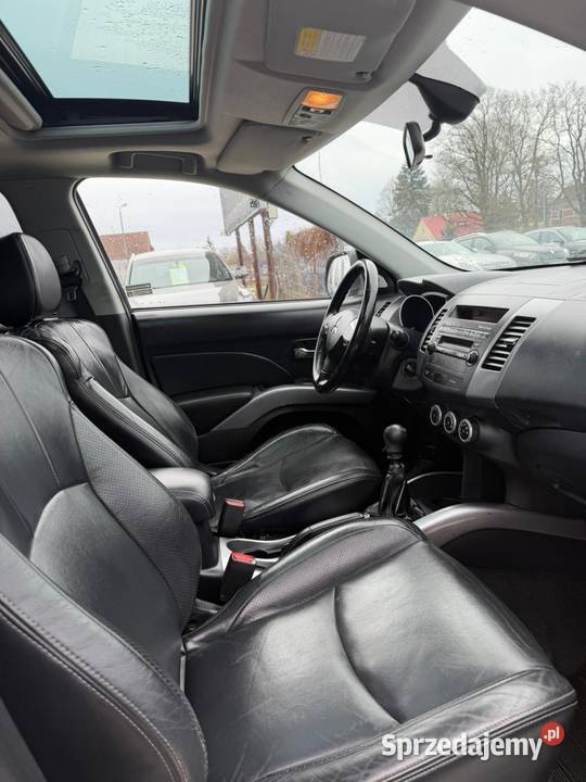 Mitsubishi Outlander 20 Diesel 2008r 4x4 Raty nieuszkodzony Wrocław