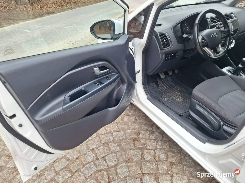Kia Rio Sensation III 2011 Rok produkcji 2016 Siewierz
