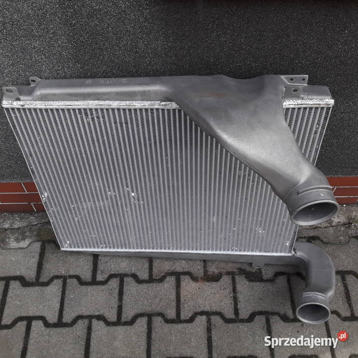 Intercooler chłodnica Powietrza Mercedes 1834 ciężarowe Częstochowa sprzedam