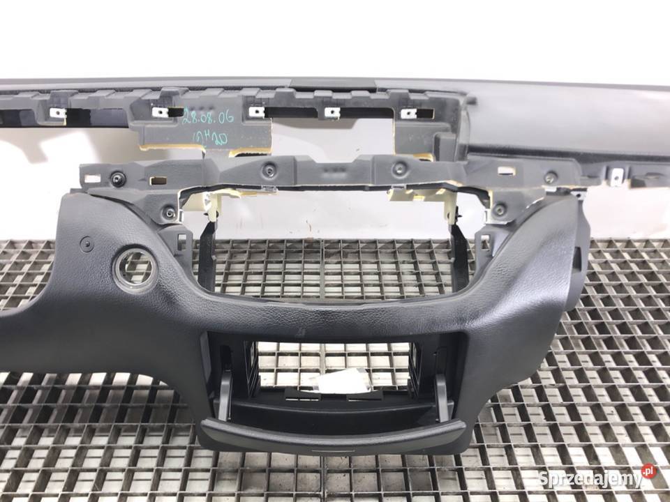 KOKPIT MERCEDES W221 Hatchback 0513 KONSOLA osobowe Deski rozdzielcze, konsole