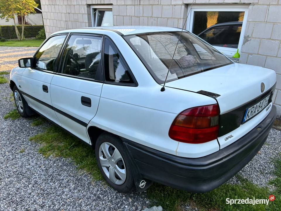 Opel Astra F 14 8v 1994 Skała