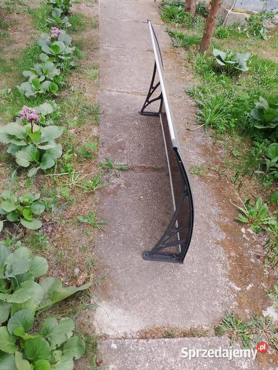 Daszek okap przyścienny wejściowy sprzedam