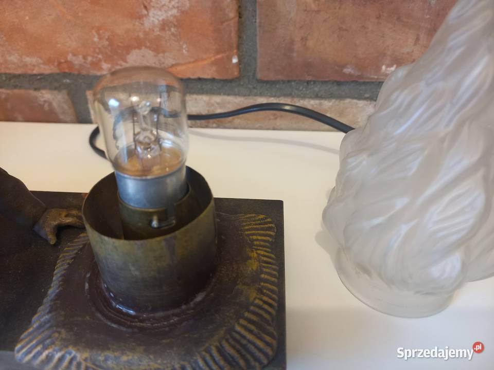 Lampka figuralna z dzieckiem szklany klosz