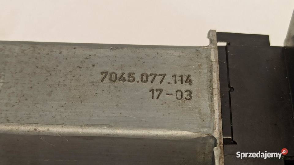 BMW 7 G11 SILNICZEK KOLUMNY KIEROWNICZEJ 7045077 osobowe