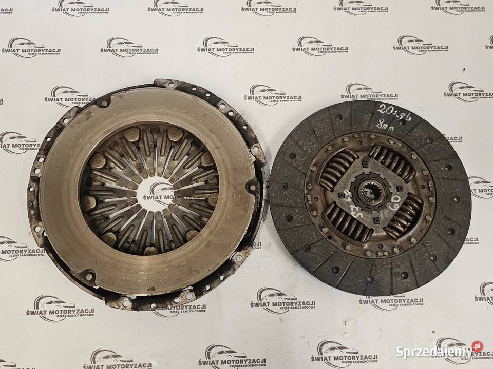 Hyundai i30 16 CRDI D4FB 90 11r sprzęgło tarcza osobowe świętokrzyskie