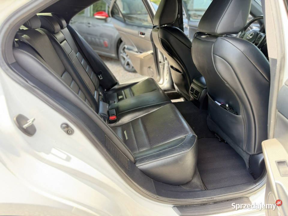 Lexus IS 300h 25 hybryda FSport navi kamera 4/5 Łodygowice