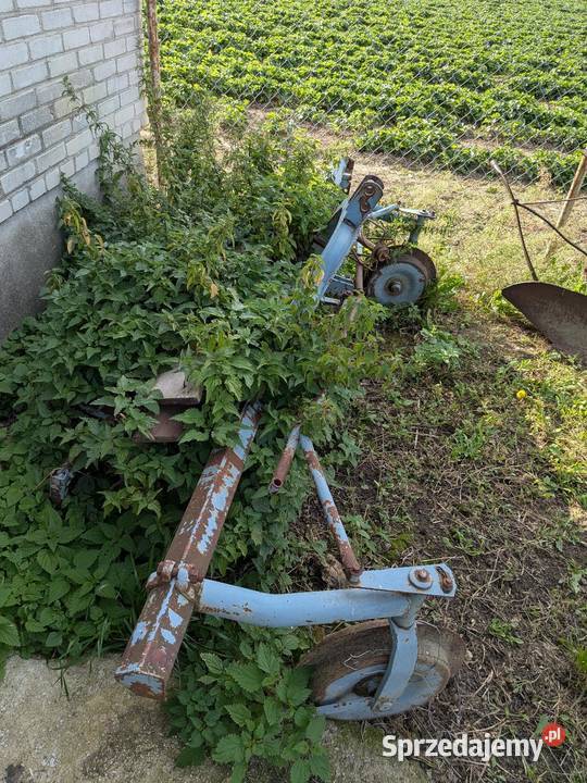 Maszyny rolnicze Siewnik Poznaniak Kultywator Strzembowo