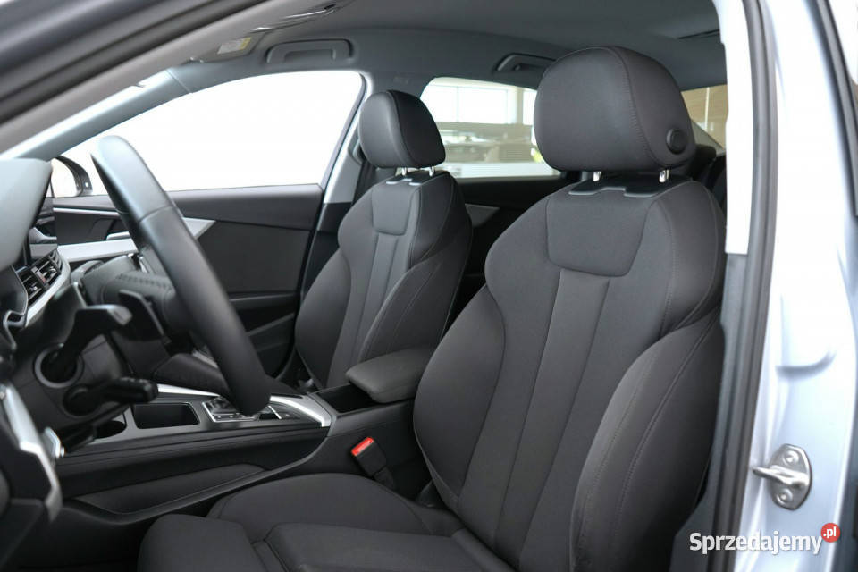 Audi A4 Limousine 40TFSI 204 Nav Tempomat Kamera 204KM A4 świętokrzyskie sprzedam