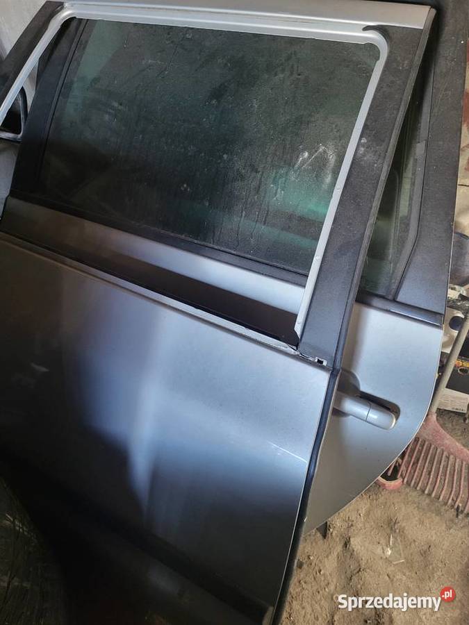 Drzwi sharan LB9Z Rok produkcji 2002 Pabianice