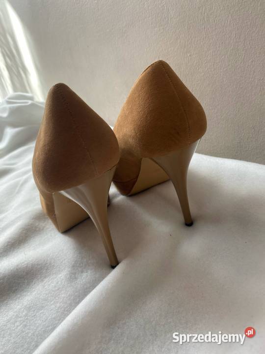 Szpilki w kolorze karmelowym śląskie Dąbrowa Górnicza