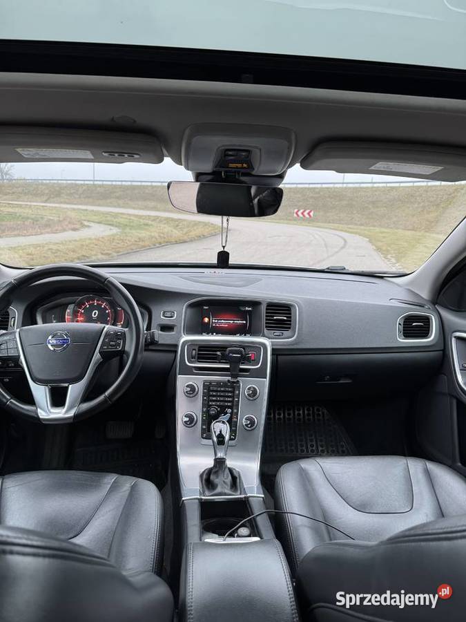 Volvo s60 20 T5 AWD Inscription 2000cm3 S60 mazowieckie Serock