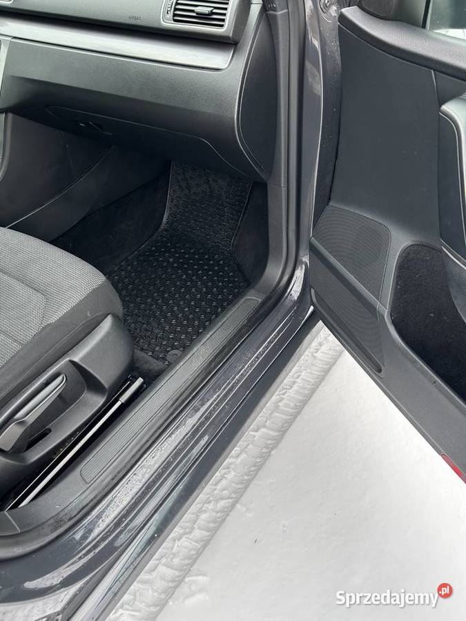 VW Passat B7 kombi 16 TDI 2013r Ozorków