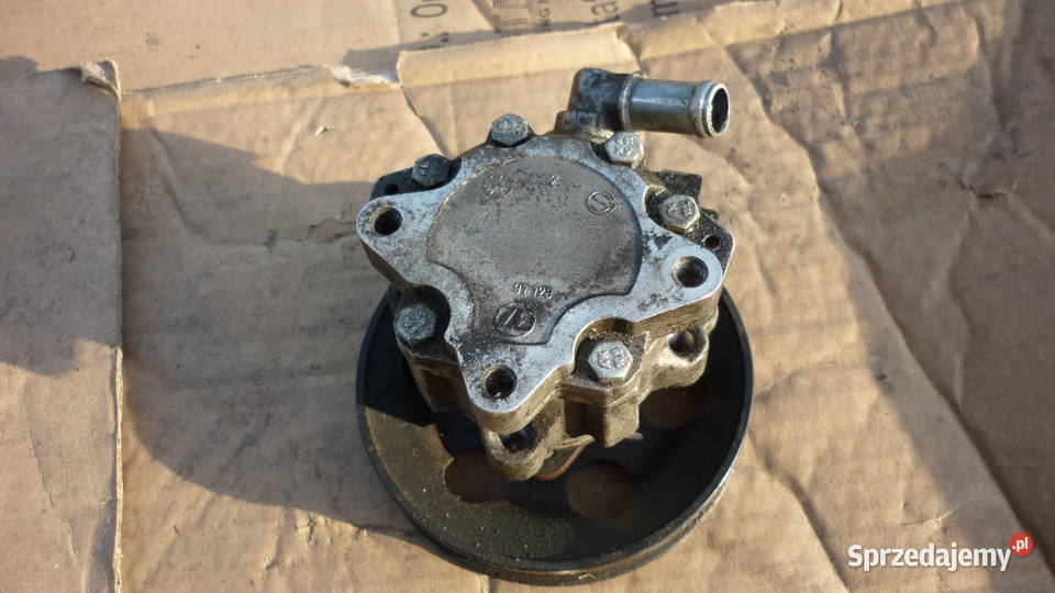 Pompa wspomagania Passat B5 16 8V Kiszkowo