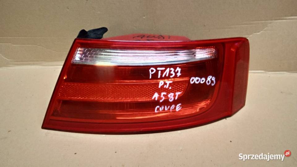 AUDI A5 8T COUPE LAMPA TYŁ PRAWA Zbierkowo