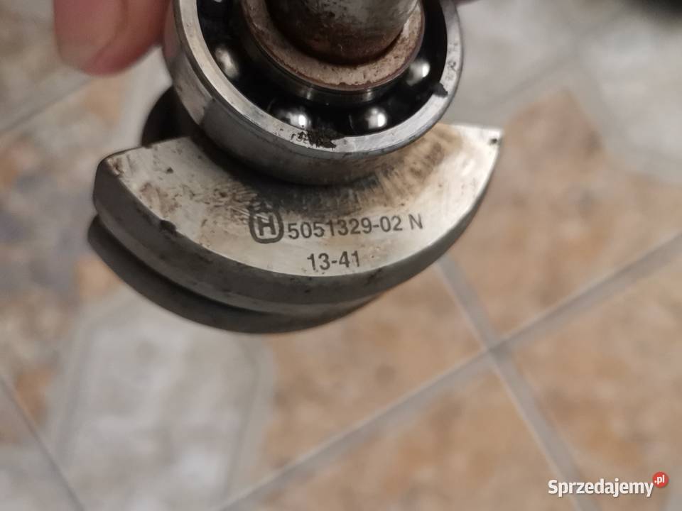 PILARKA SPALINOWA HUSQVARNA 555 560XP WAŁ Piły łańcuchowe Międzychód