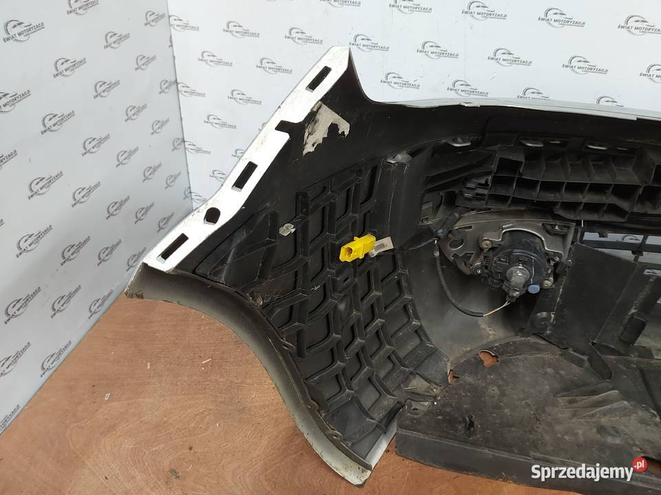 RENAULT GRAND SCENIC II 09r zderzak przód osobowe Kielce