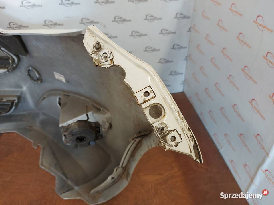 FORD FIESTA MK7 LIFT zderzak przód C1BB17757