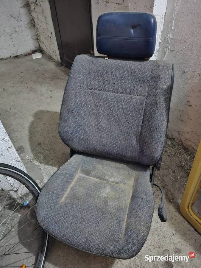 Fotele Vw Passat B2 32b Niebieskie Elbląg