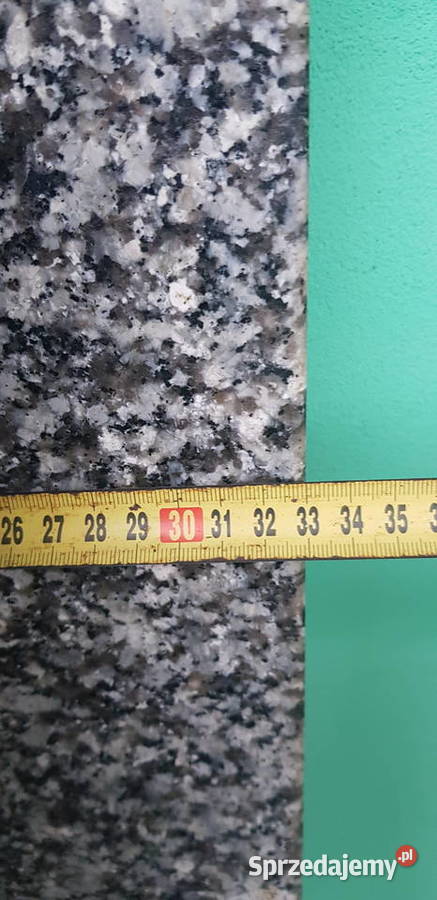 Parapety granitowe Oblęgorek