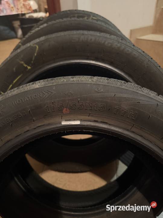 Opony zimowe 17555 R15 DOT 2324 nowe Przebieg Pomiany