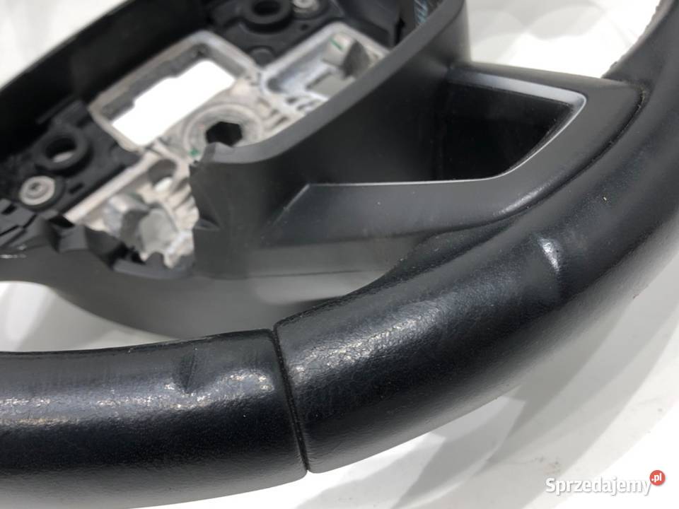 KIEROWNICA FORD FOCUS III GV413600DC Kierownice