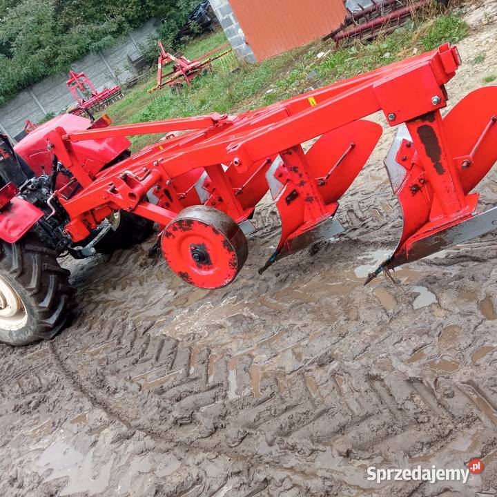 Pług 4 skibowy Awemak 4x40 nieuszkodzony Paradyż