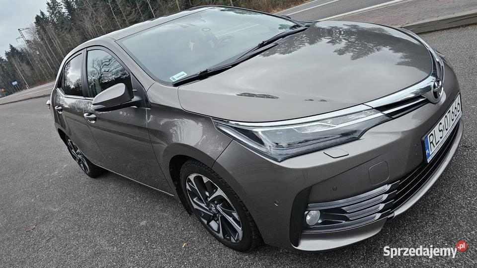 Toyota Corolla 16 132 2016 Lift Film LED Xenon