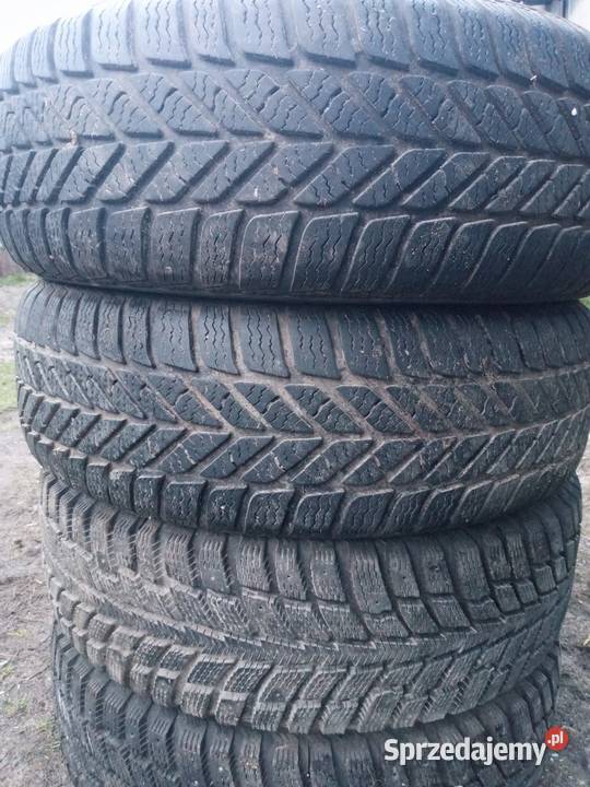Opony zimowe Dębica 15 1556515 195 Górno sprzedam