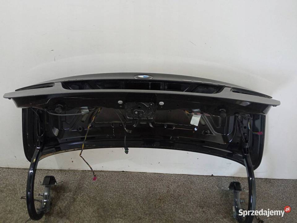 KLAPA TYŁ SEDAN CZARNA F10 520D Bmw Seria 5 VI